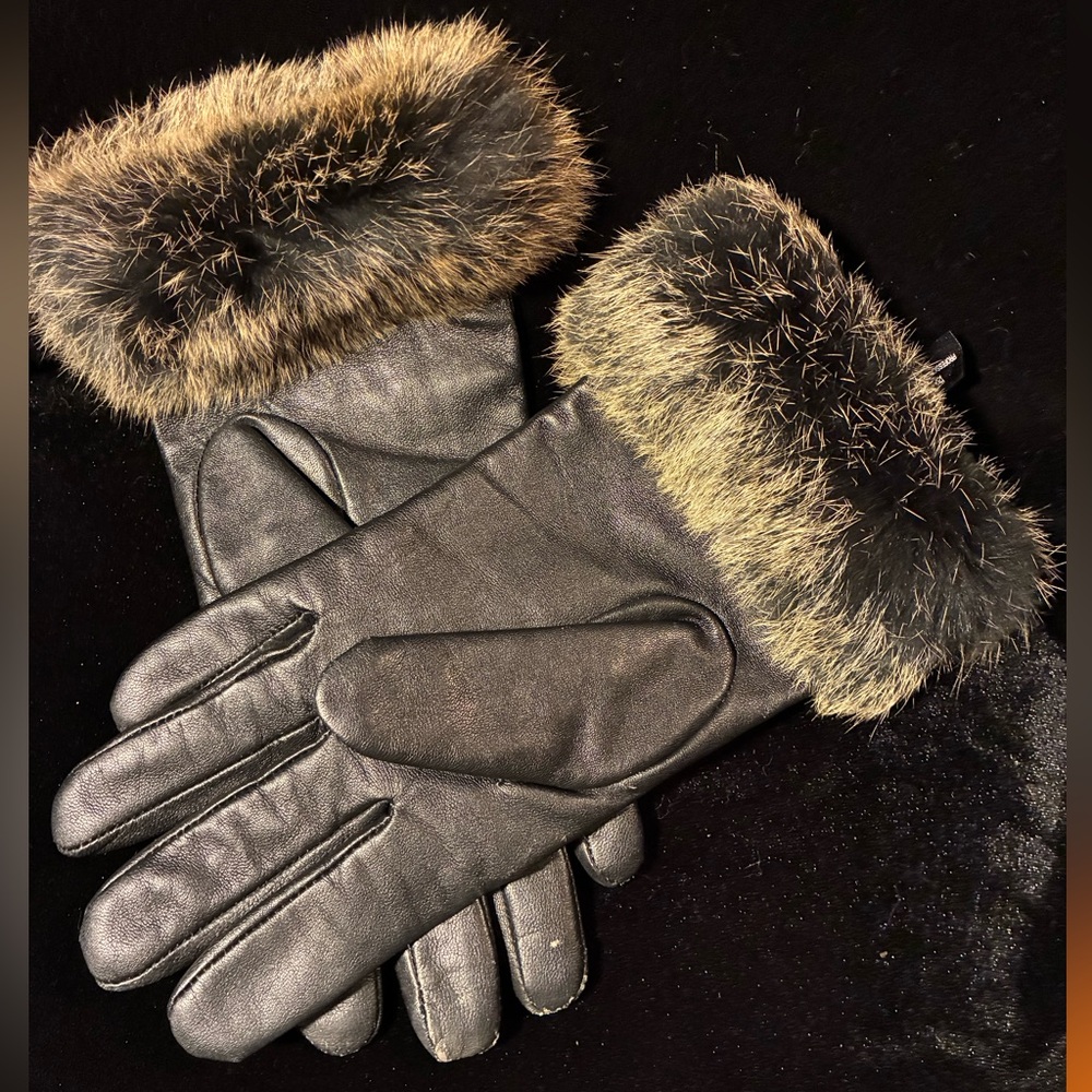 Genuine Leather Gloves with Rabbit Fur Trim — Size XL